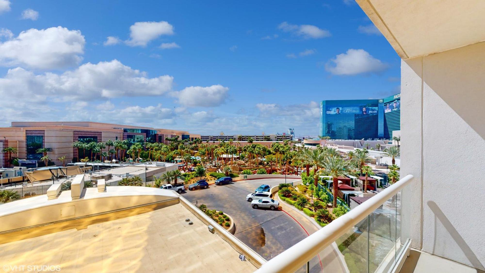 לאס וגאס Lady Luck'S Vista - Private Balcony - Full Kitchen - Two Full Baths - Jetted Tub - Full Mgm Grand Resort Access W No Resort Fee At Mgm Signature מראה חיצוני תמונה